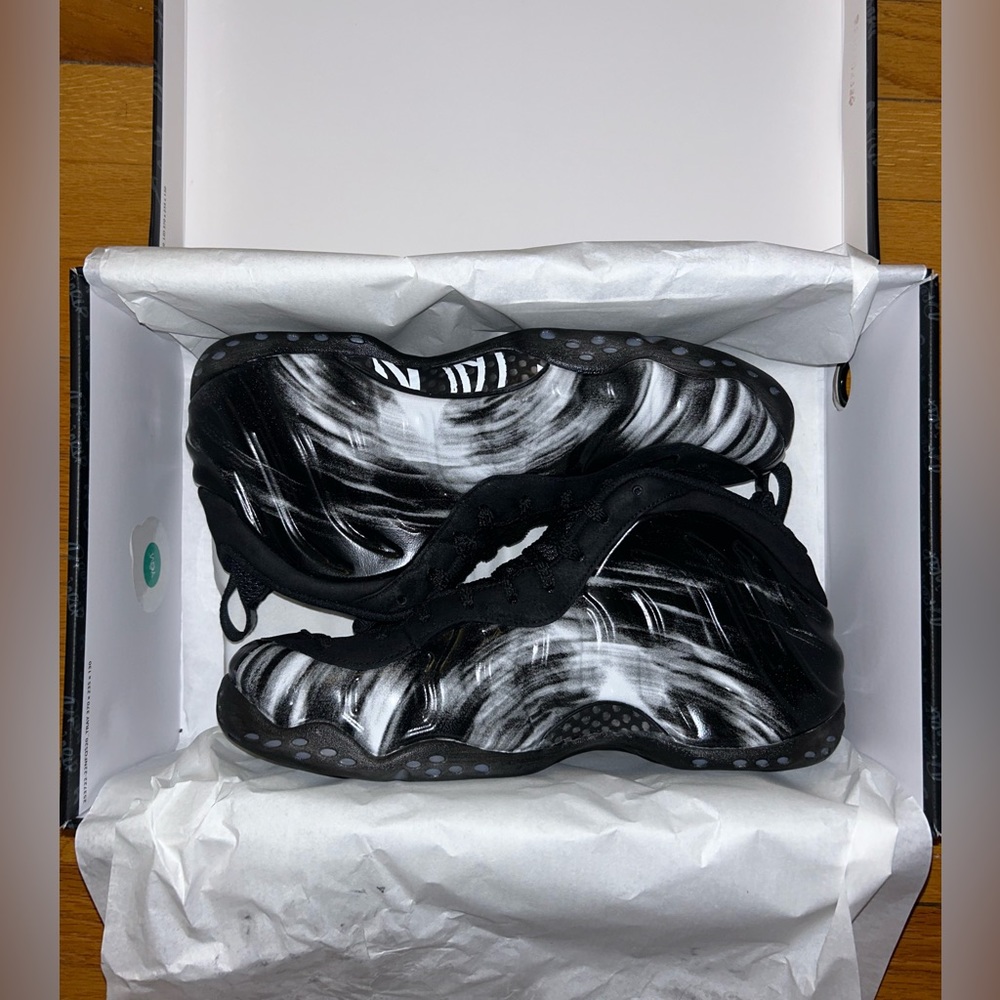 BRAND NEW FOAMPOSITE- DREAM A WORLD